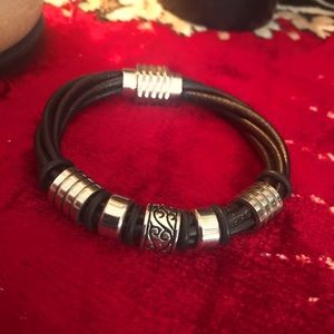 Leather with silver bead bracelet
